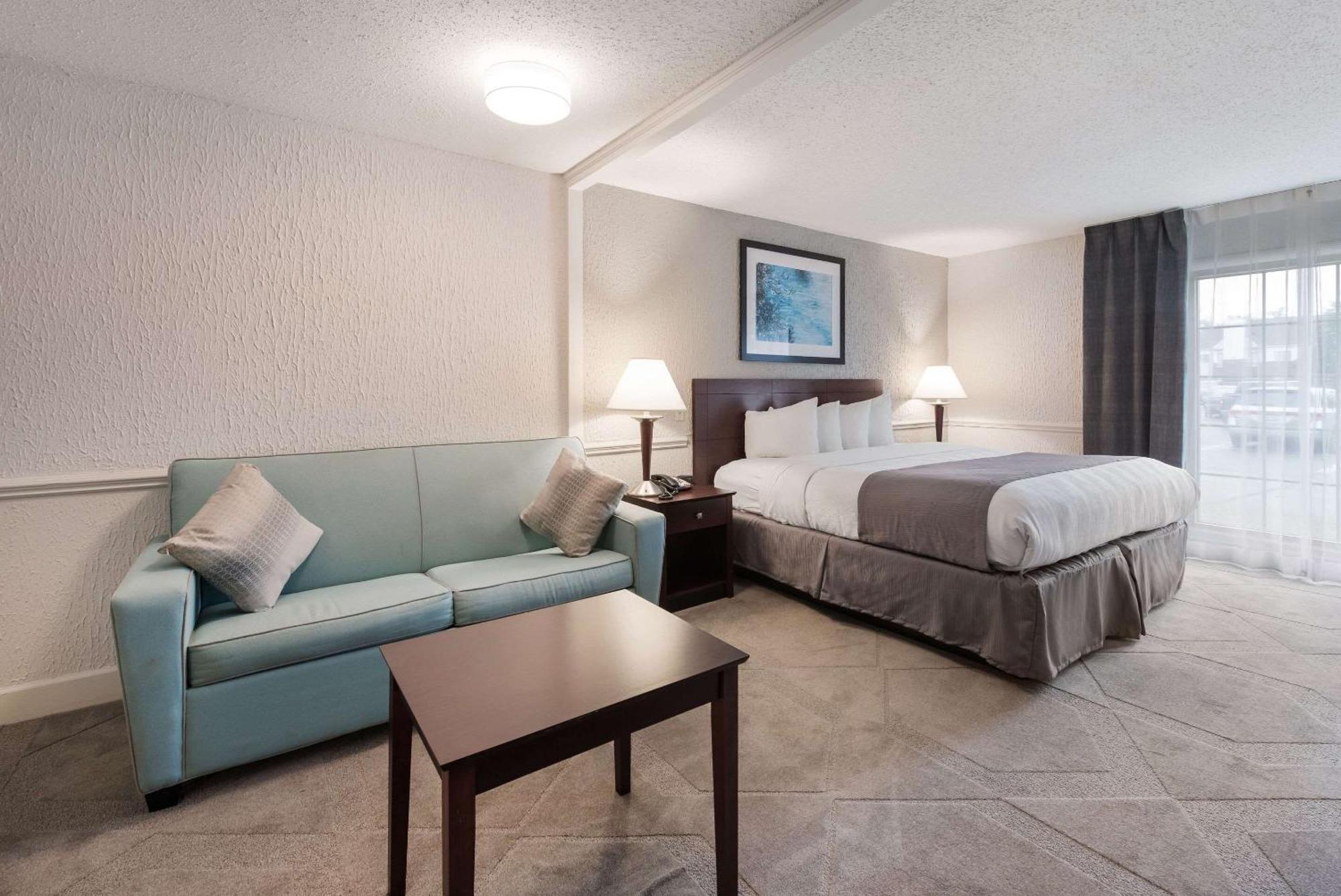 The Blu Hotel Blue Ash Cincinnati, Ascend Hotel Collection Extérieur photo