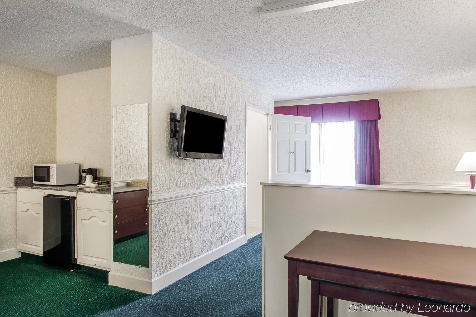 The Blu Hotel Blue Ash Cincinnati, Ascend Hotel Collection Extérieur photo
