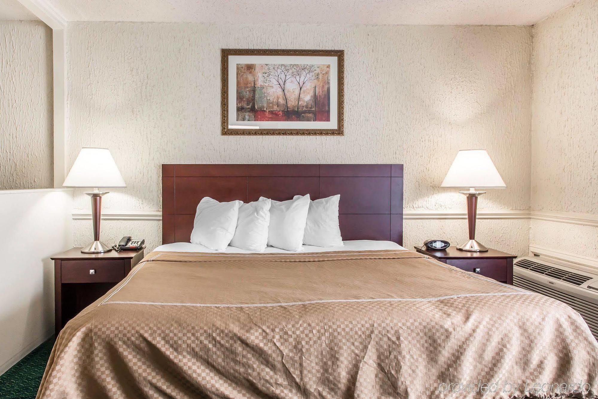 The Blu Hotel Blue Ash Cincinnati, Ascend Hotel Collection Extérieur photo
