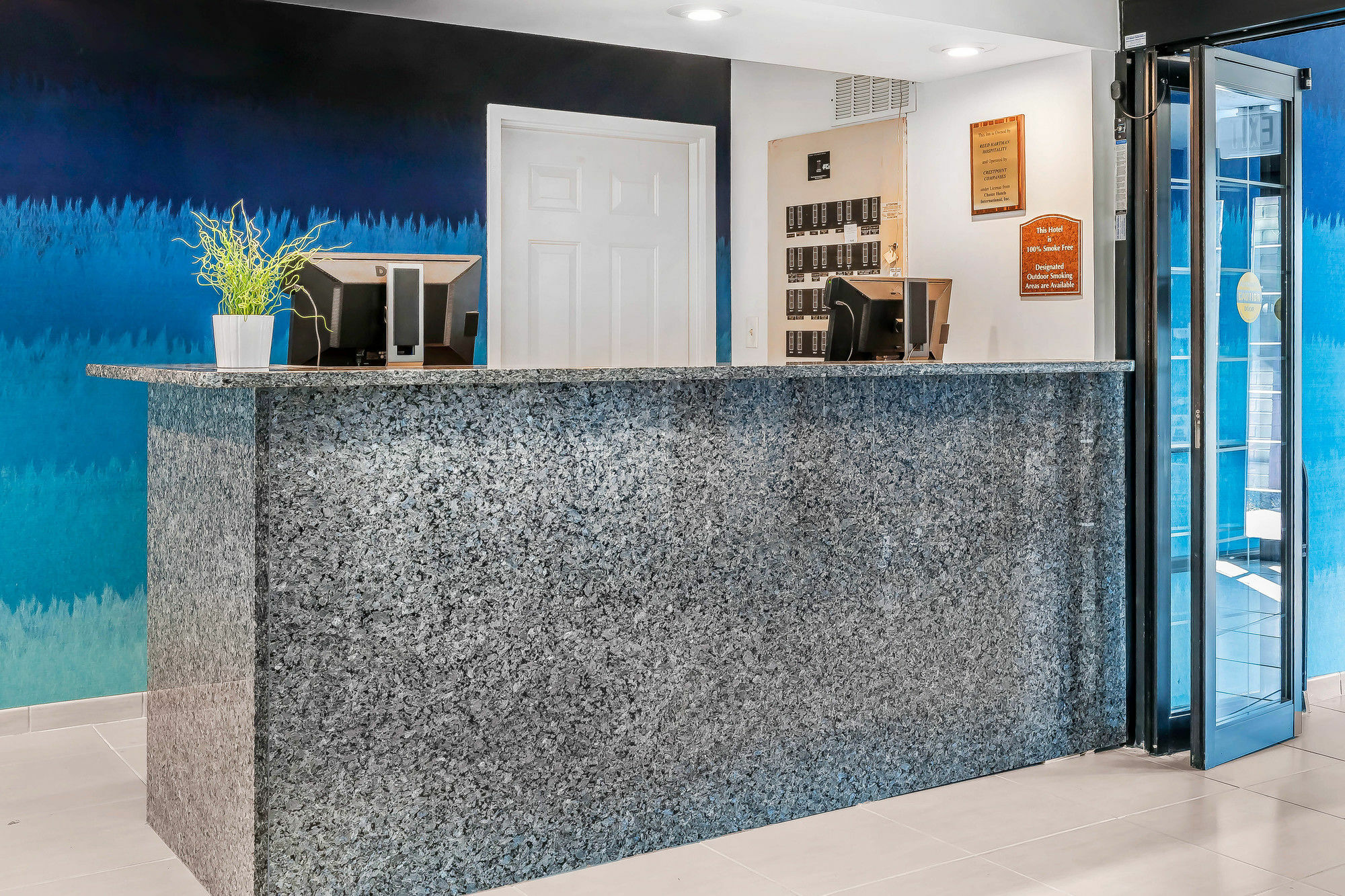 The Blu Hotel Blue Ash Cincinnati, Ascend Hotel Collection Extérieur photo
