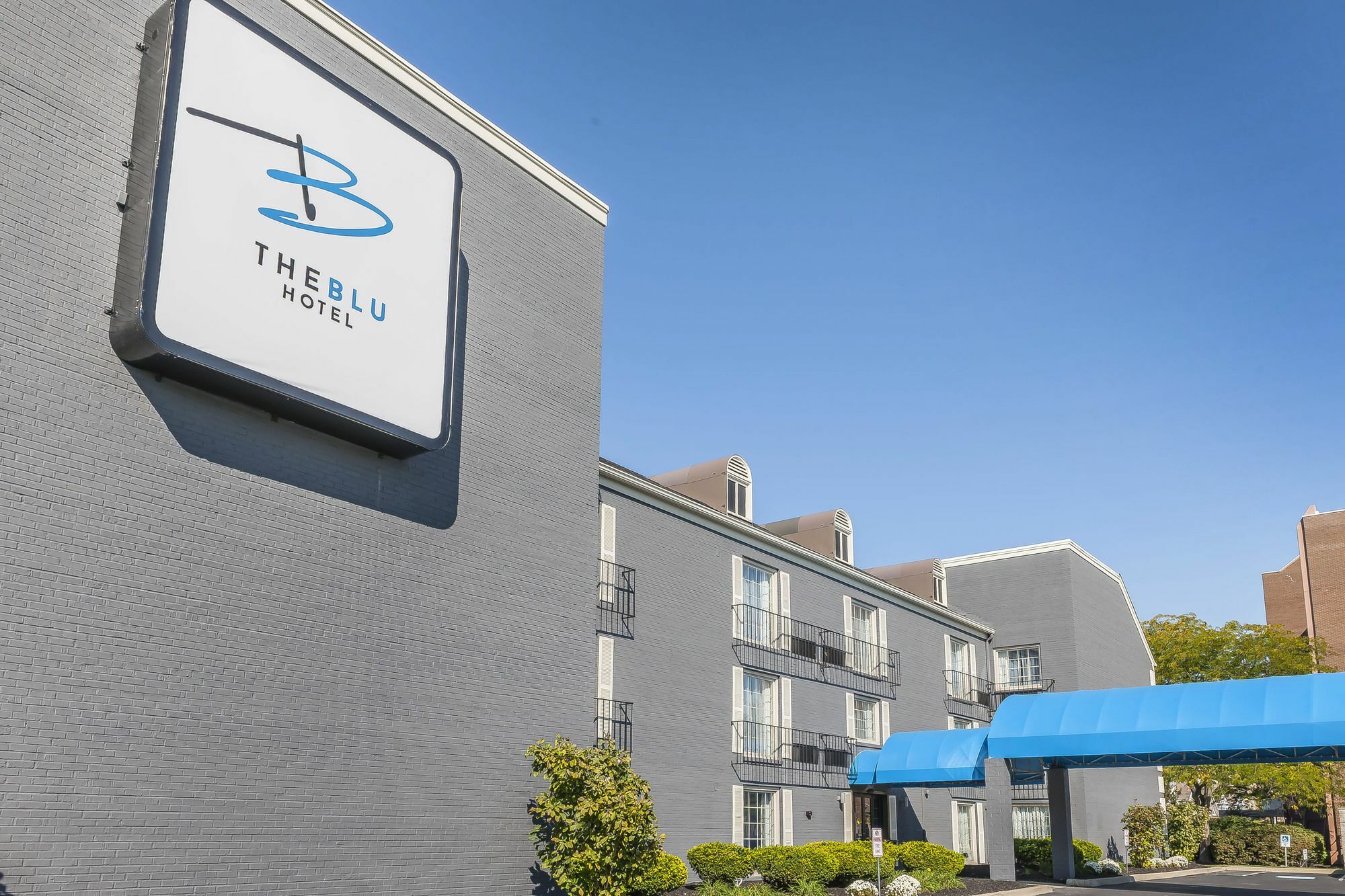 The Blu Hotel Blue Ash Cincinnati, Ascend Hotel Collection Extérieur photo
