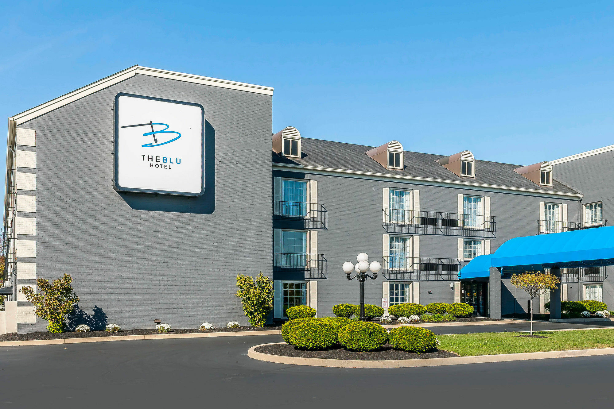 The Blu Hotel Blue Ash Cincinnati, Ascend Hotel Collection Extérieur photo