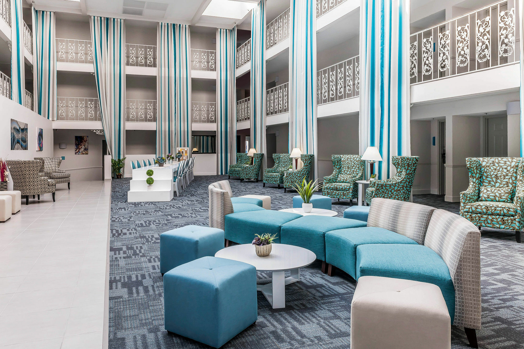 The Blu Hotel Blue Ash Cincinnati, Ascend Hotel Collection Extérieur photo